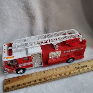 Ladder truck